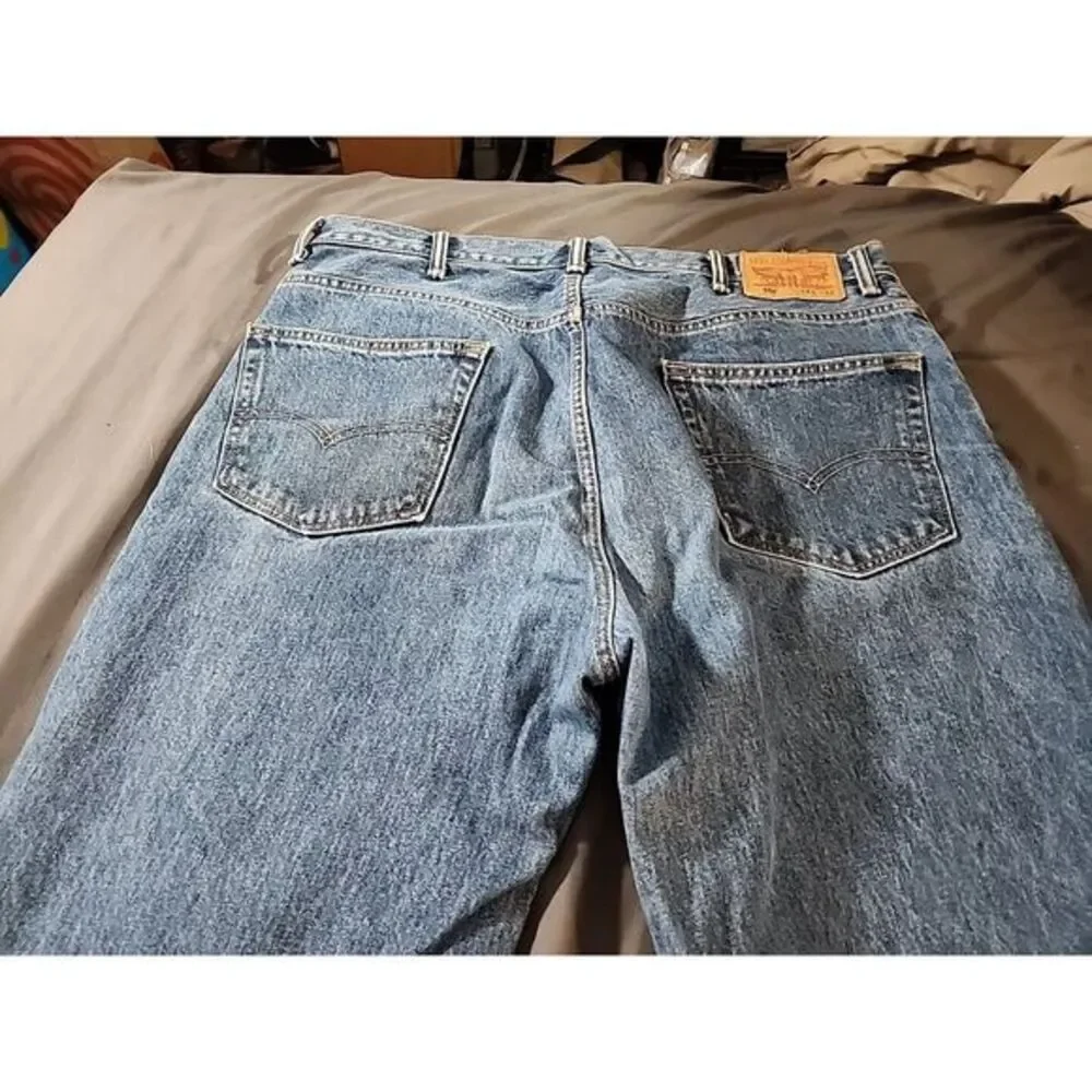 Levis levis 550